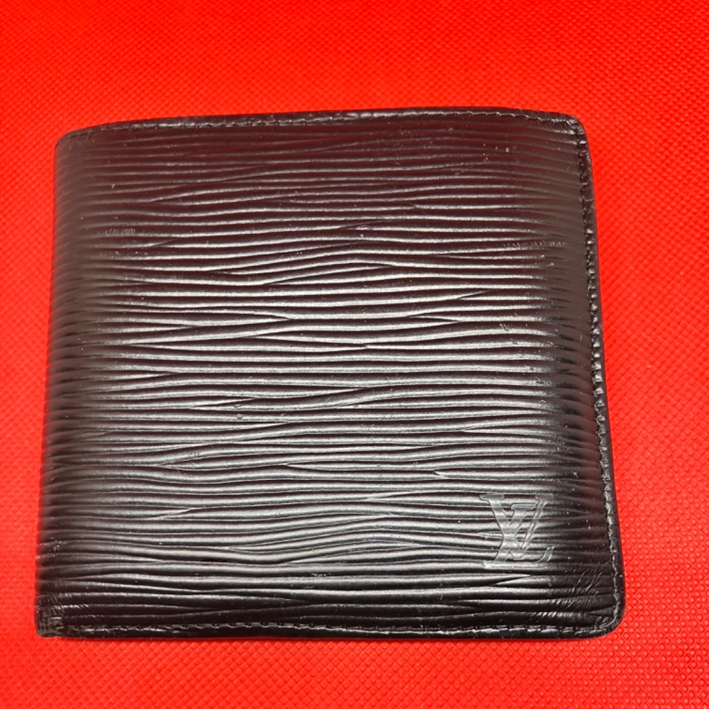 Louis Vuitton Epi Leather Marco Wallet
